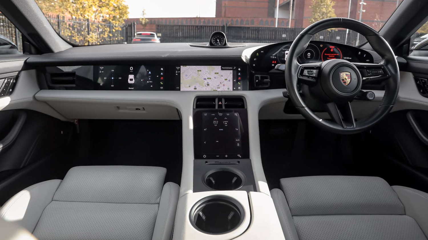 Used Porsche Taycan 2020 for sale - 76691983: Photo 11