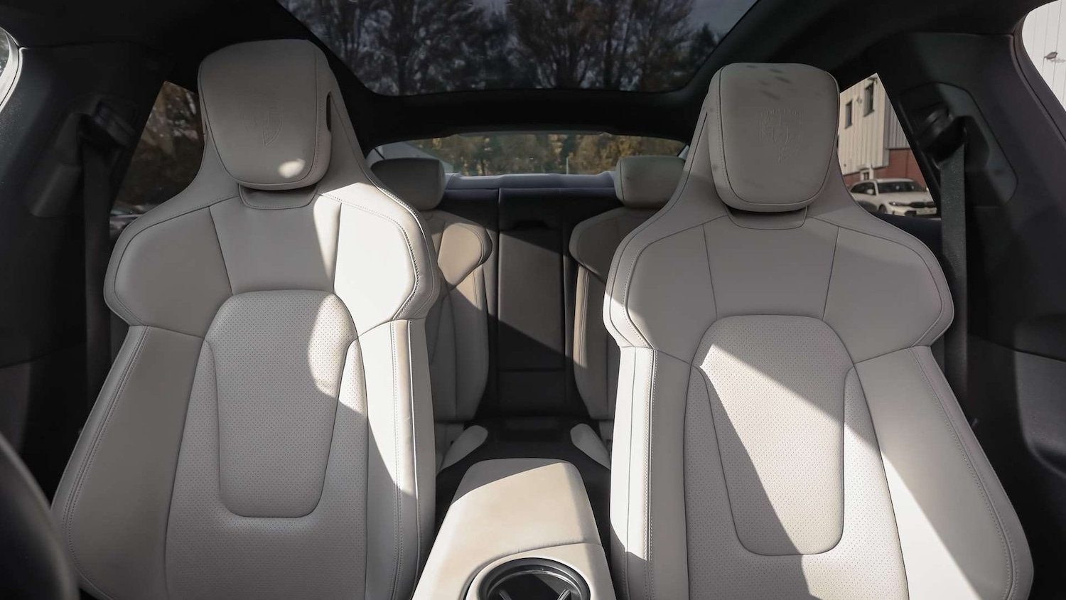 Used Porsche Taycan 2020 for sale - 76691983: Photo 15