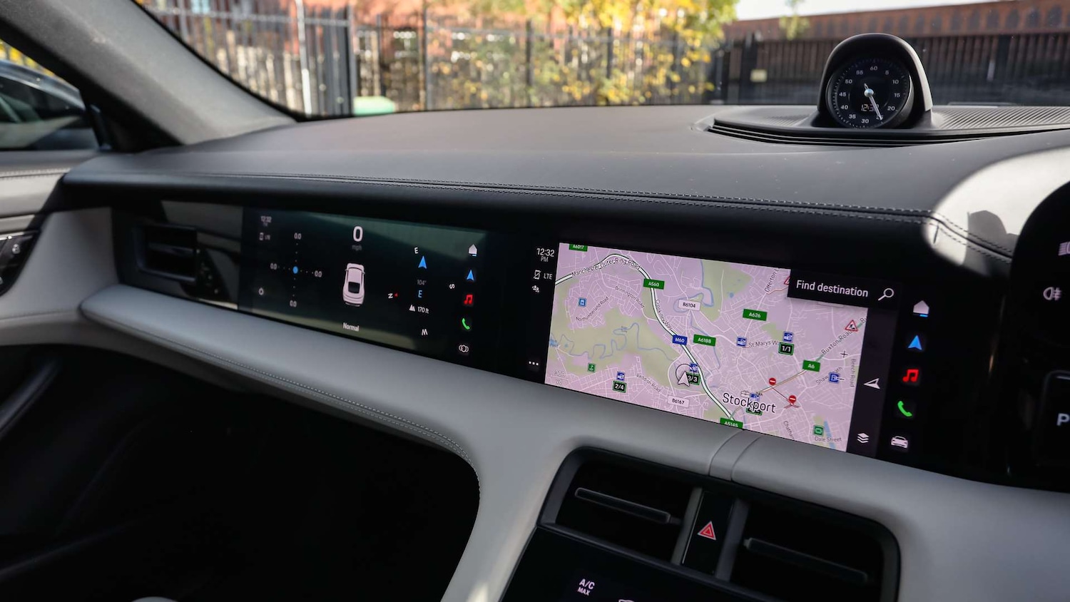 Used Porsche Taycan 2020 for sale - 76691983: Photo 22