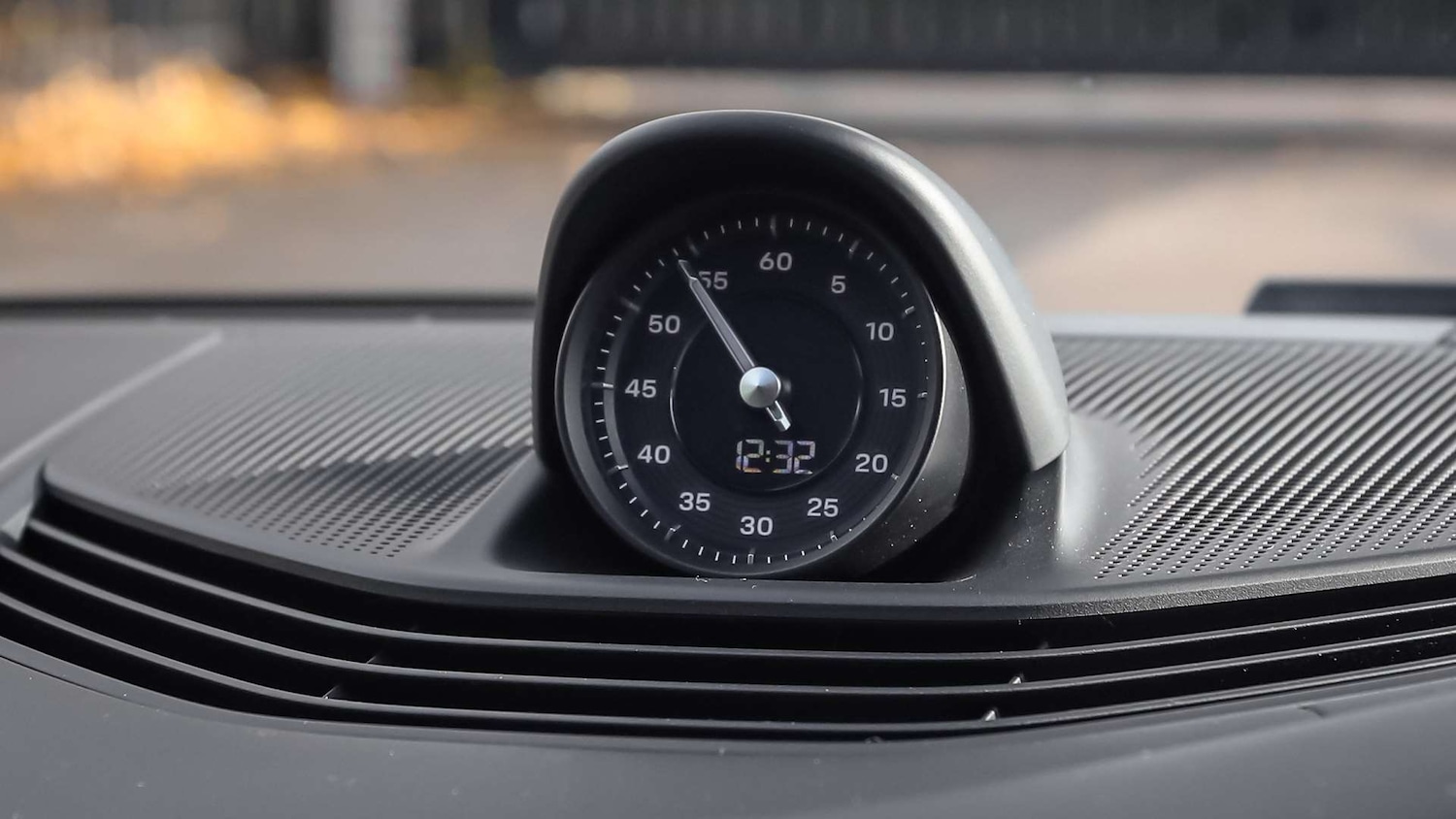 Used Porsche Taycan 2020 for sale - 76691983: Photo 25