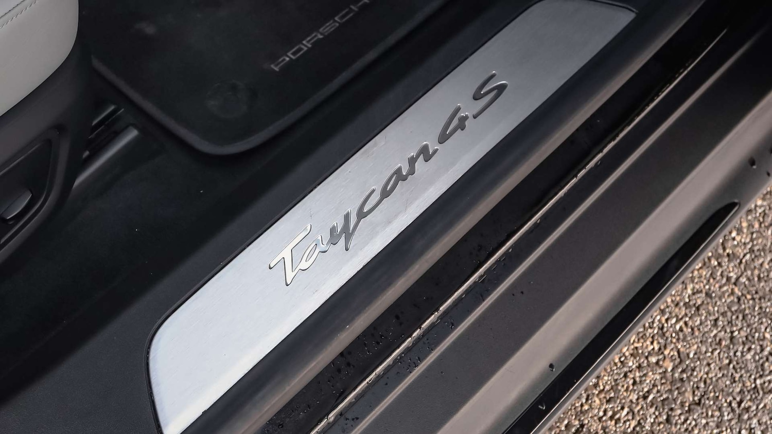 Used Porsche Taycan 2020 for sale - 76691983: Photo 34