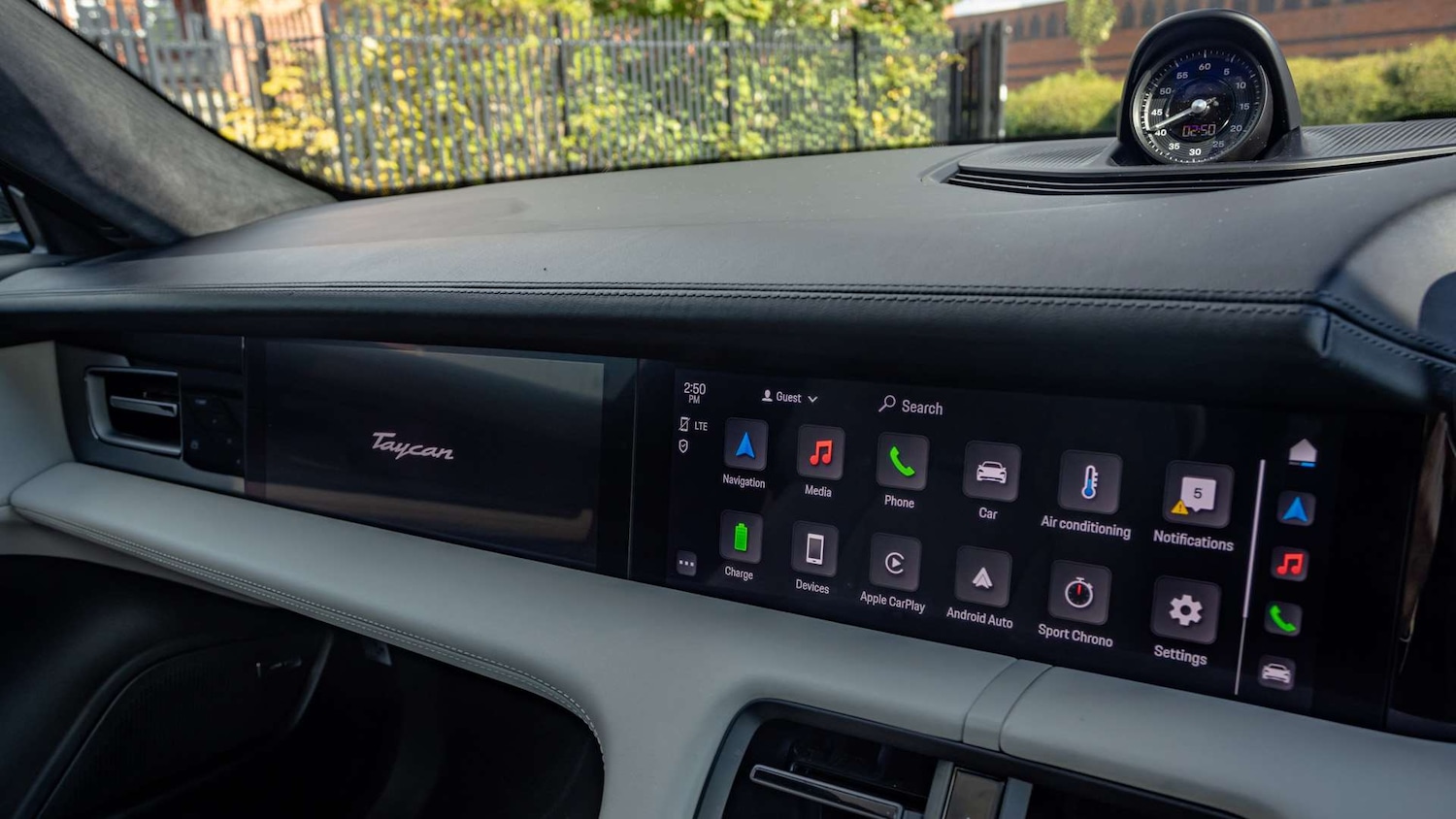 Used Porsche Taycan 2023 for sale - 76034722: Photo 15