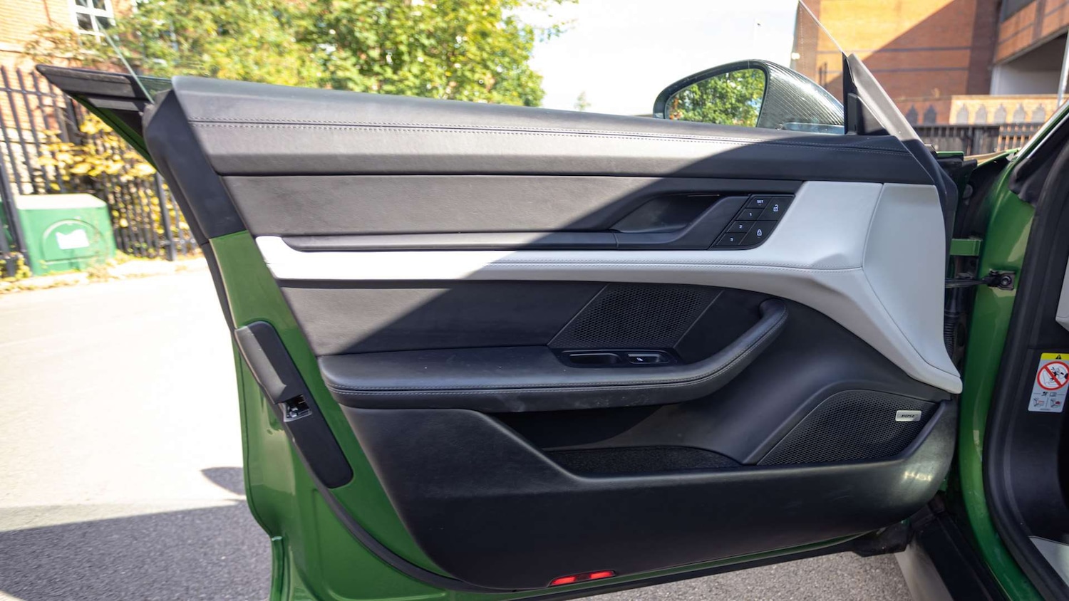 Used Porsche Taycan 2023 for sale - 76034722: Photo 22