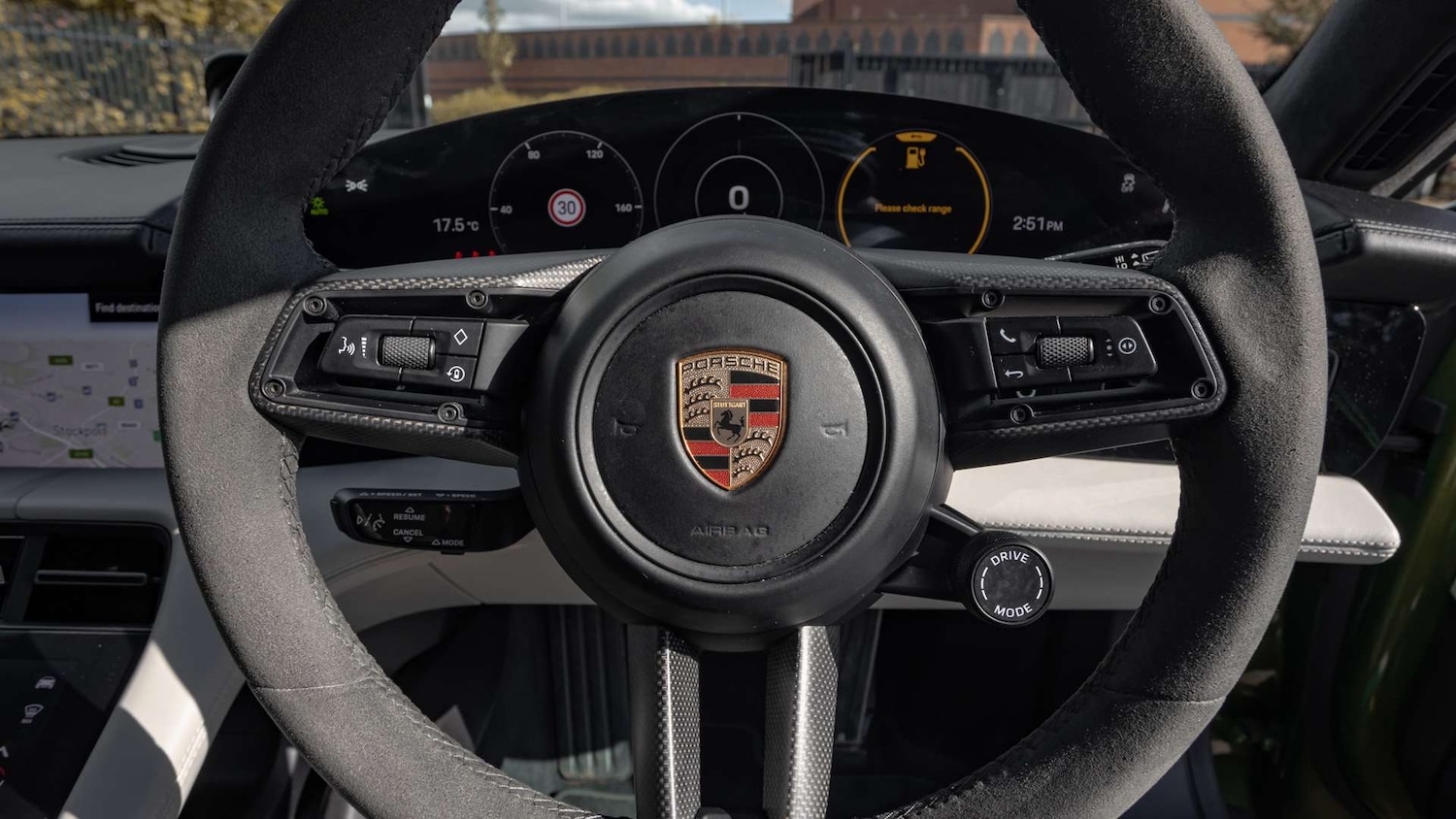 Used Porsche Taycan 2023 for sale - 76034722: Photo 23