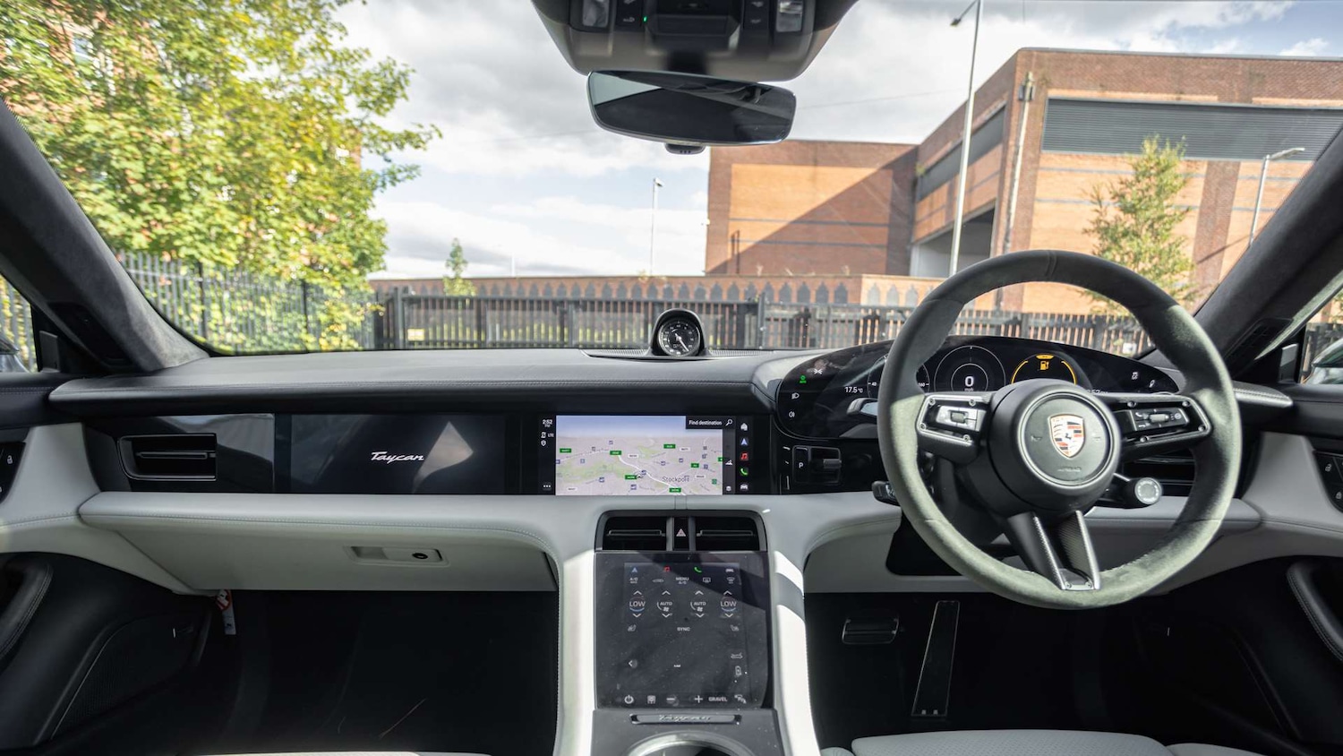 Used Porsche Taycan 2023 for sale - 76034722: Photo 29