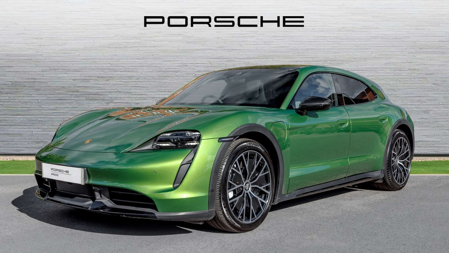 Used Porsche Taycan 2023 for sale - 76034722: Photo 3