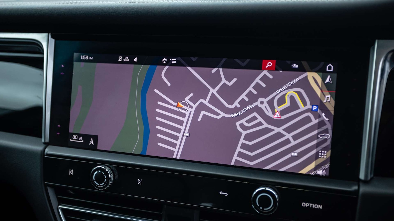 Used Porsche Macan 2021 for sale - 76774133: Photo 18