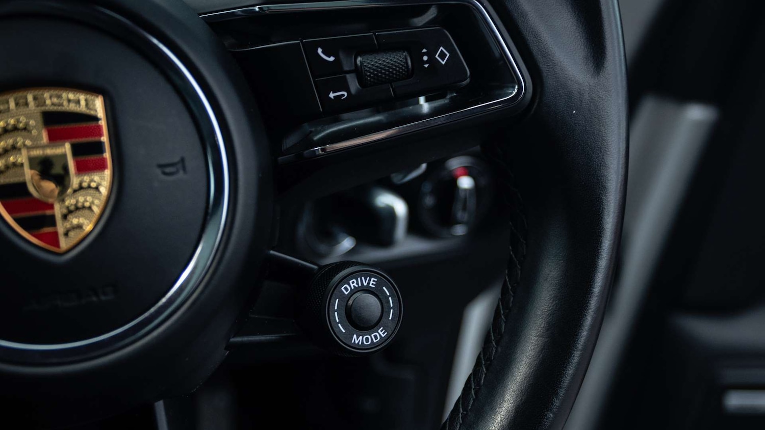 Used Porsche Macan 2021 for sale - 76774133: Photo 21