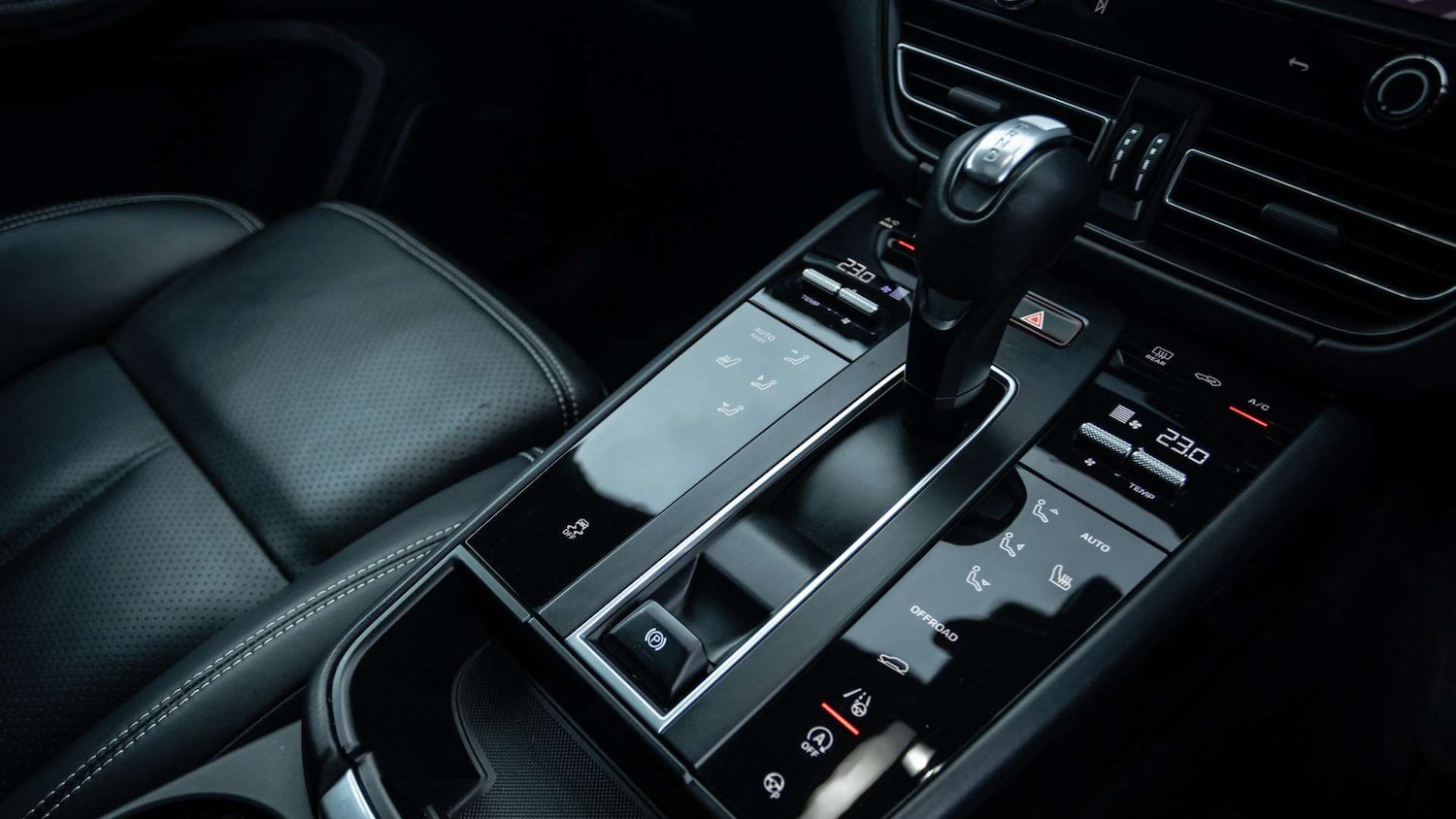 Used Porsche Macan 2021 for sale - 76774133: Photo 23