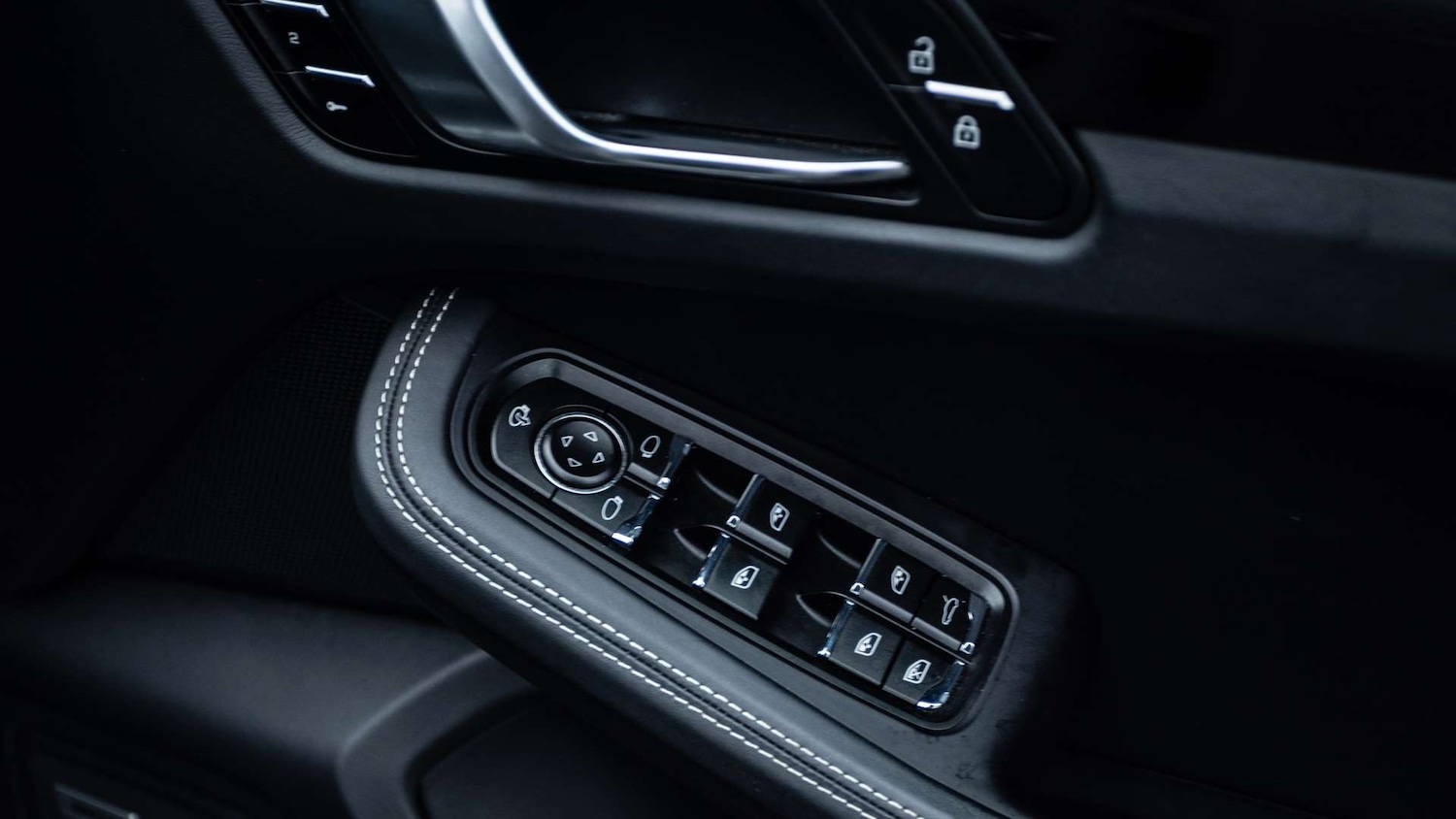 Used Porsche Macan 2021 for sale - 76774133: Photo 27