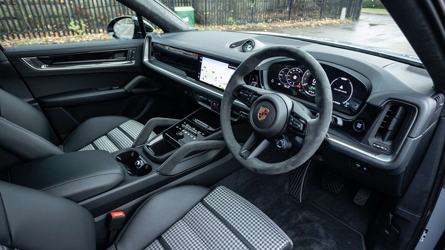 Used Porsche Cayenne 2025 for sale - 76362525: Photo 13