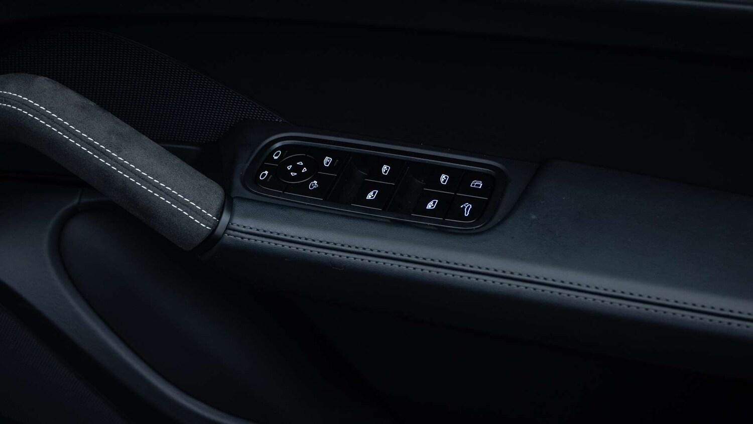 Used Porsche Cayenne 2025 for sale - 76362525: Photo 28