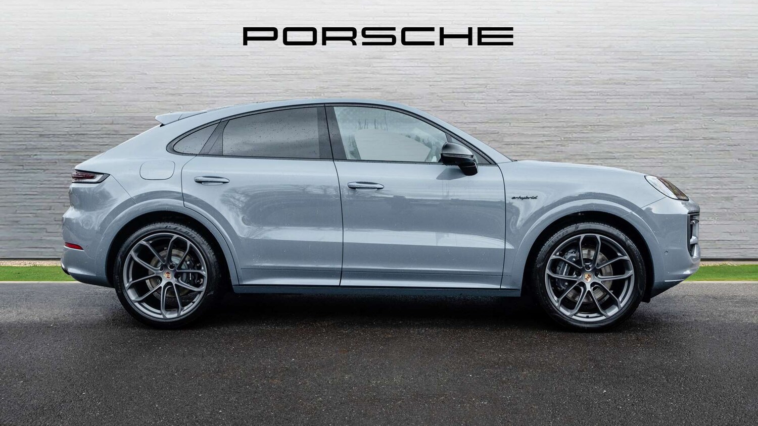 Used Porsche Cayenne 2025 for sale - 76362525: Photo 7