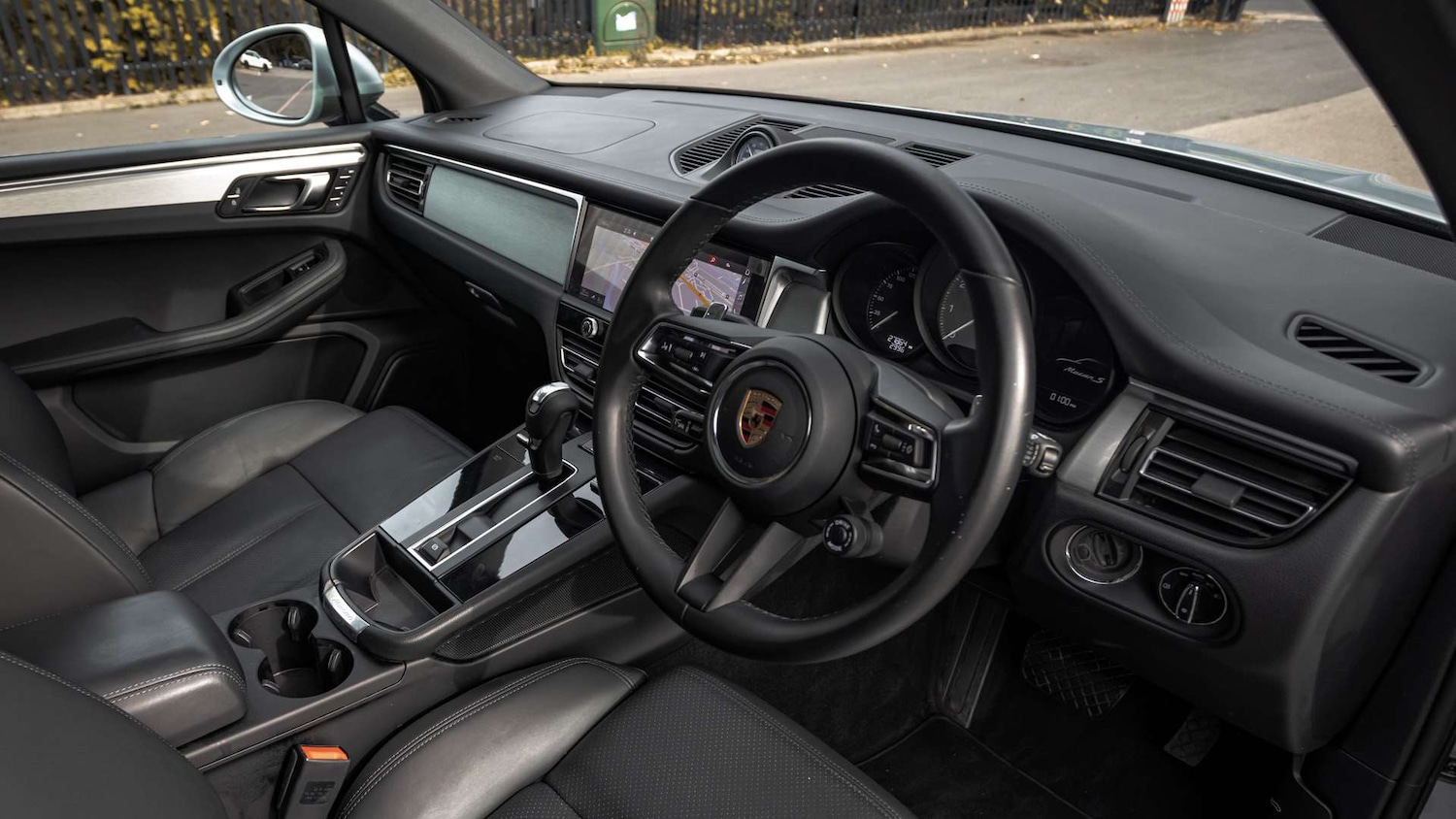 Used Porsche Macan 2022 for sale - 76063259: Photo 13