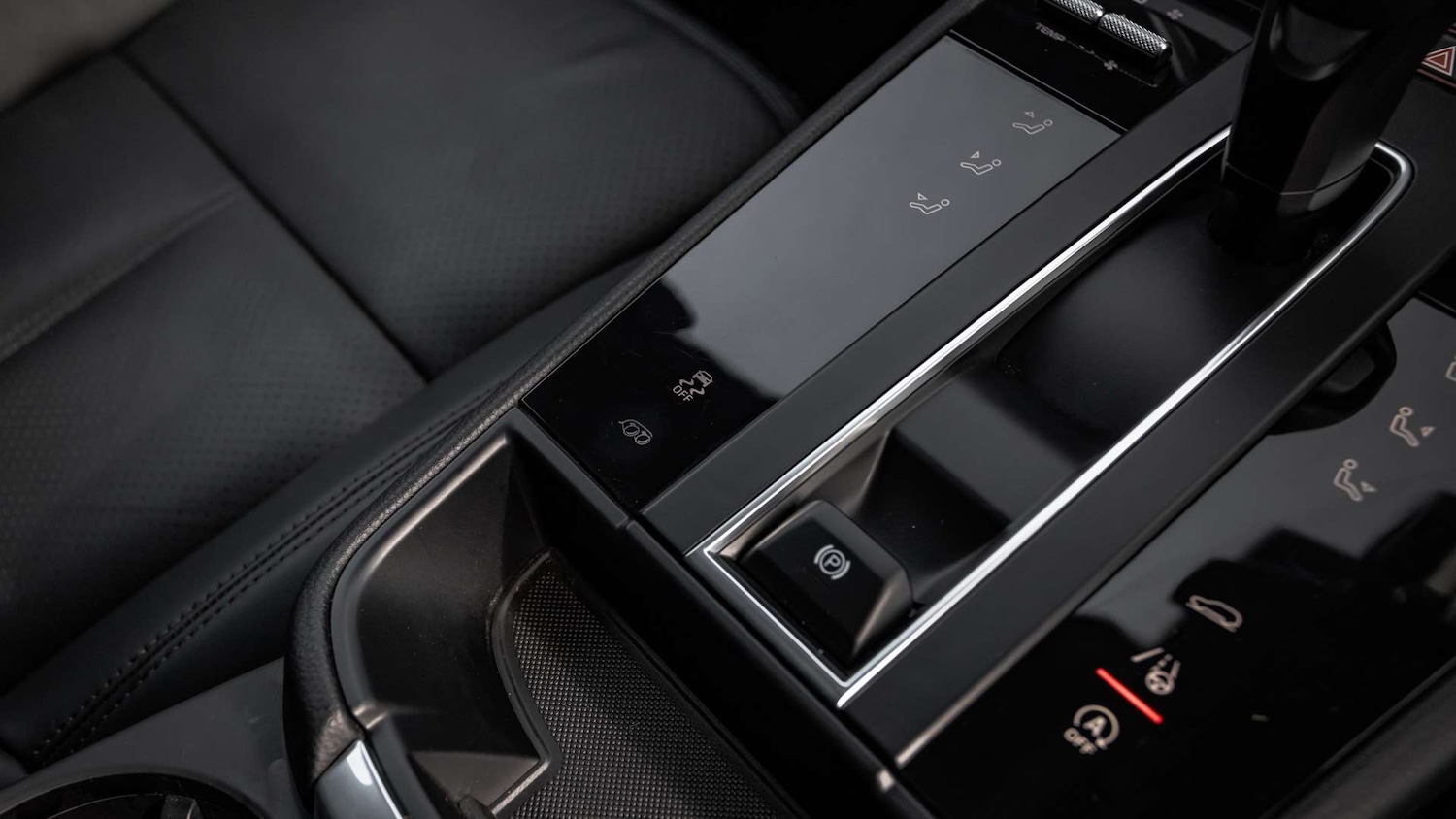 Used Porsche Macan 2022 for sale - 76063259: Photo 24