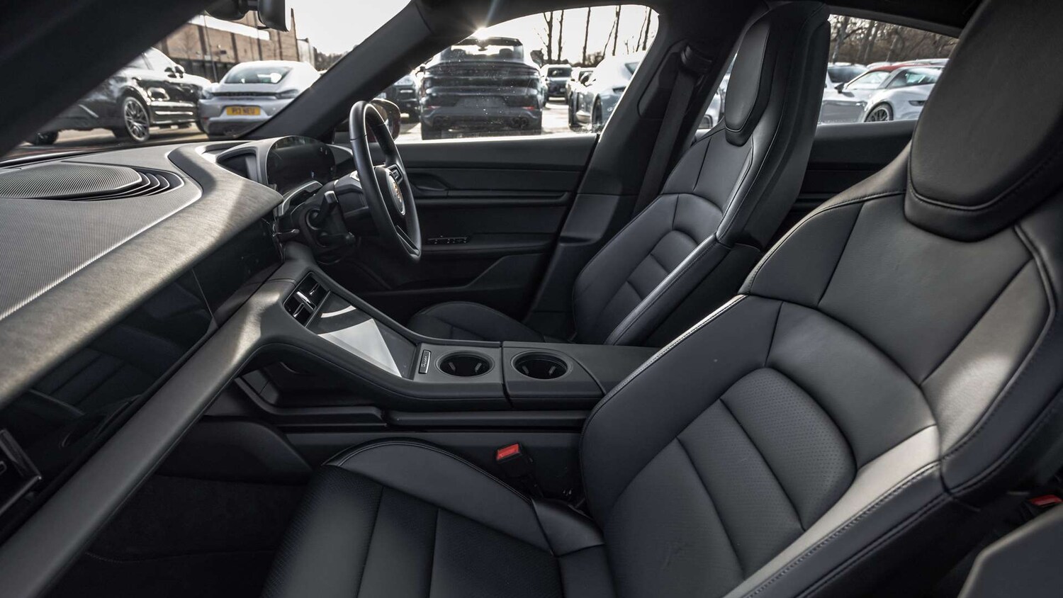 Used Porsche Taycan 2022 for sale - 77257400: Photo 13