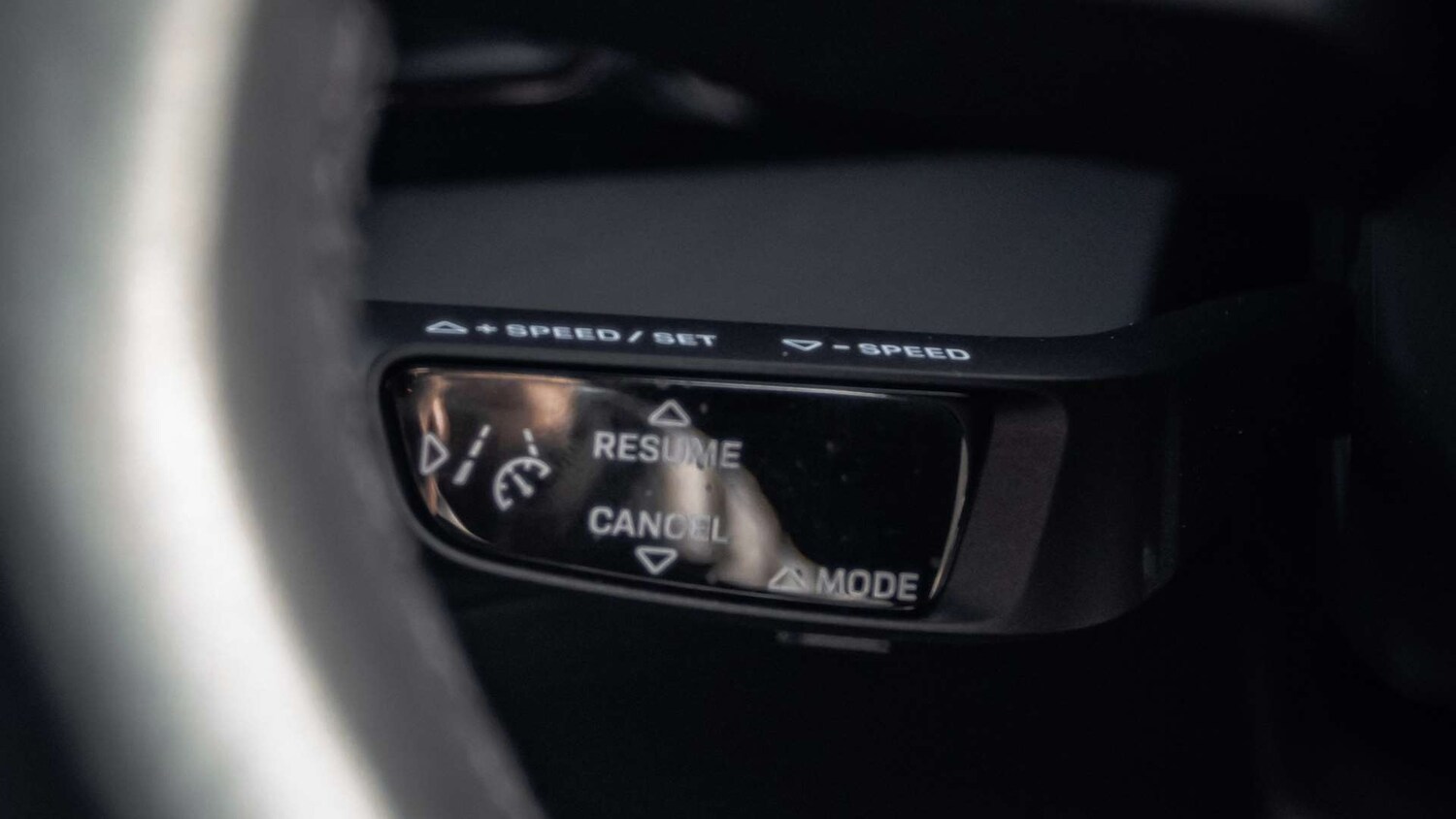 Used Porsche Taycan 2022 for sale - 77257400: Photo 17