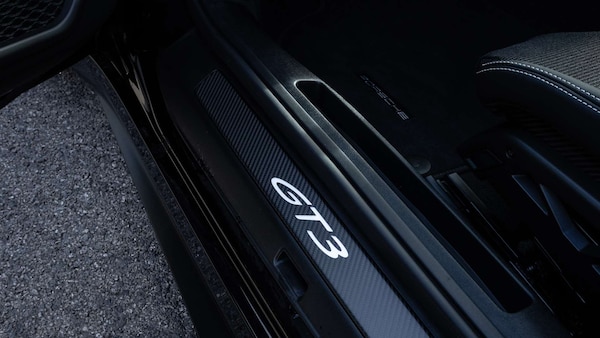 Used Porsche 911 2025 for sale - 76191863: Photo 34