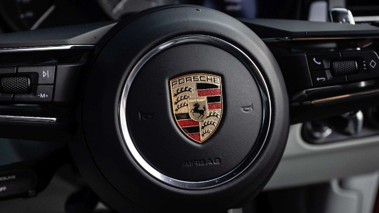 Used Porsche Macan 2023 for sale - 77032260: Photo 19