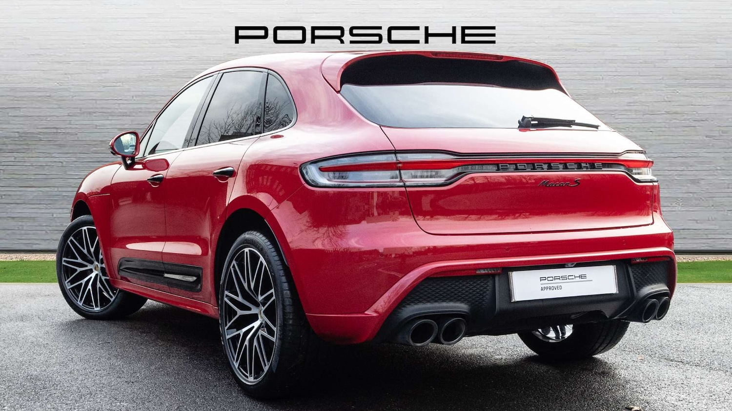 Used Porsche Macan 2023 for sale - 77032260: Photo 2