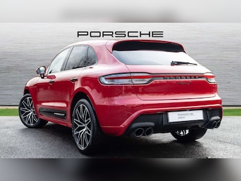 Used Porsche Macan 2023 for sale - 77032260: Photo
