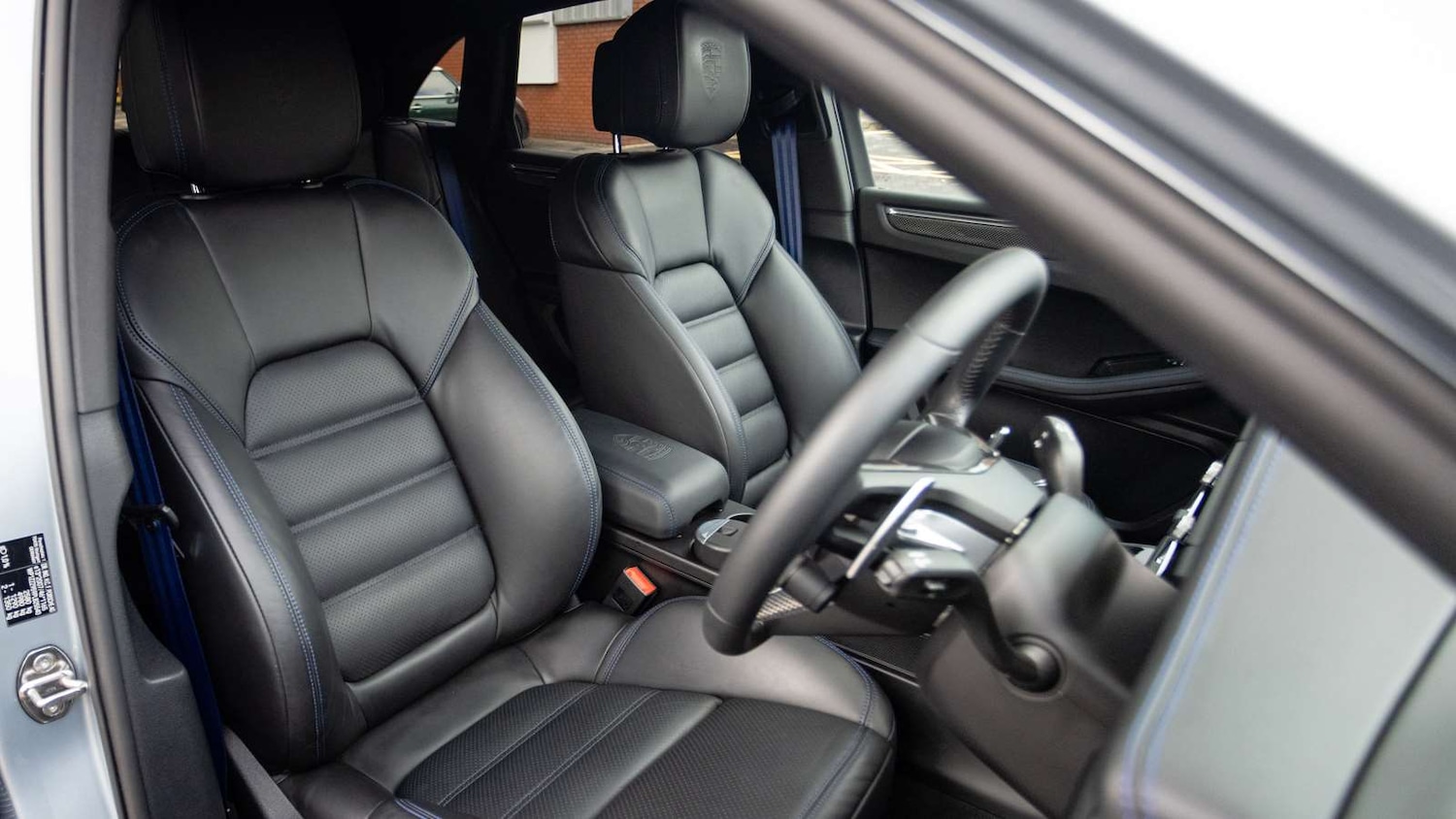 Used Porsche Macan 2022 for sale - 77270049: Photo 14