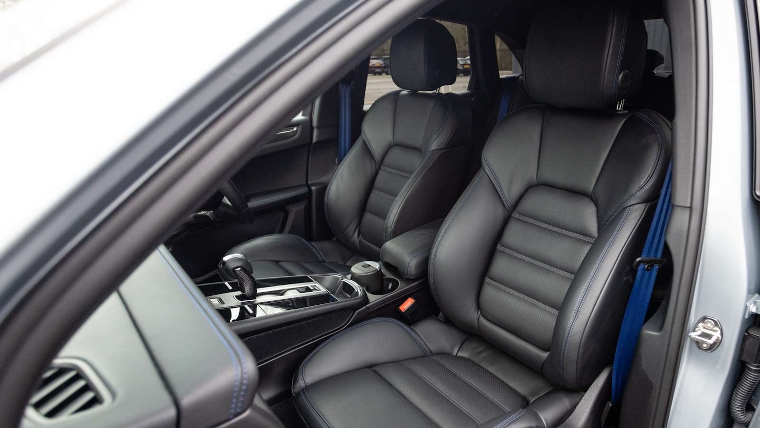 Used Porsche Macan 2022 for sale - 77270049: Photo 16