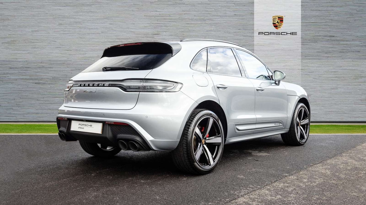 Used Porsche Macan 2022 for sale - 77270049: Photo 3