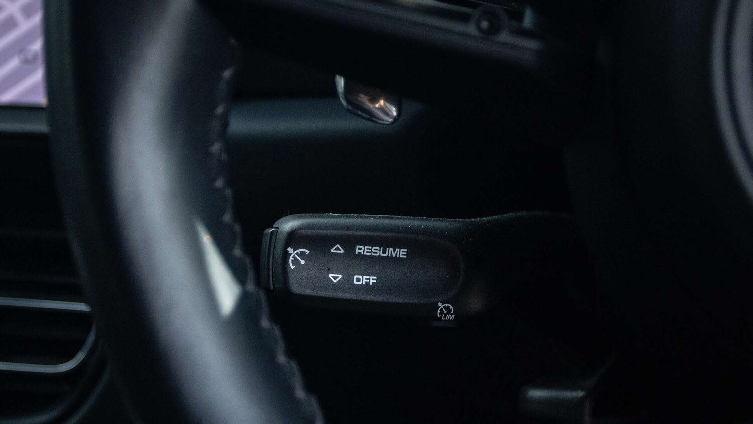 Used Porsche Macan 2023 for sale - 75772384: Photo 21