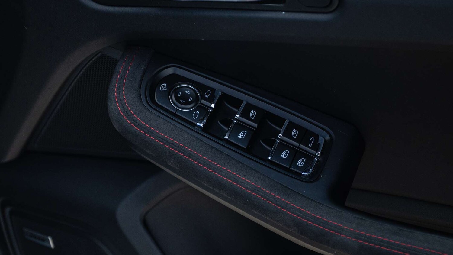 Used Porsche Macan 2023 for sale - 75772384: Photo 27