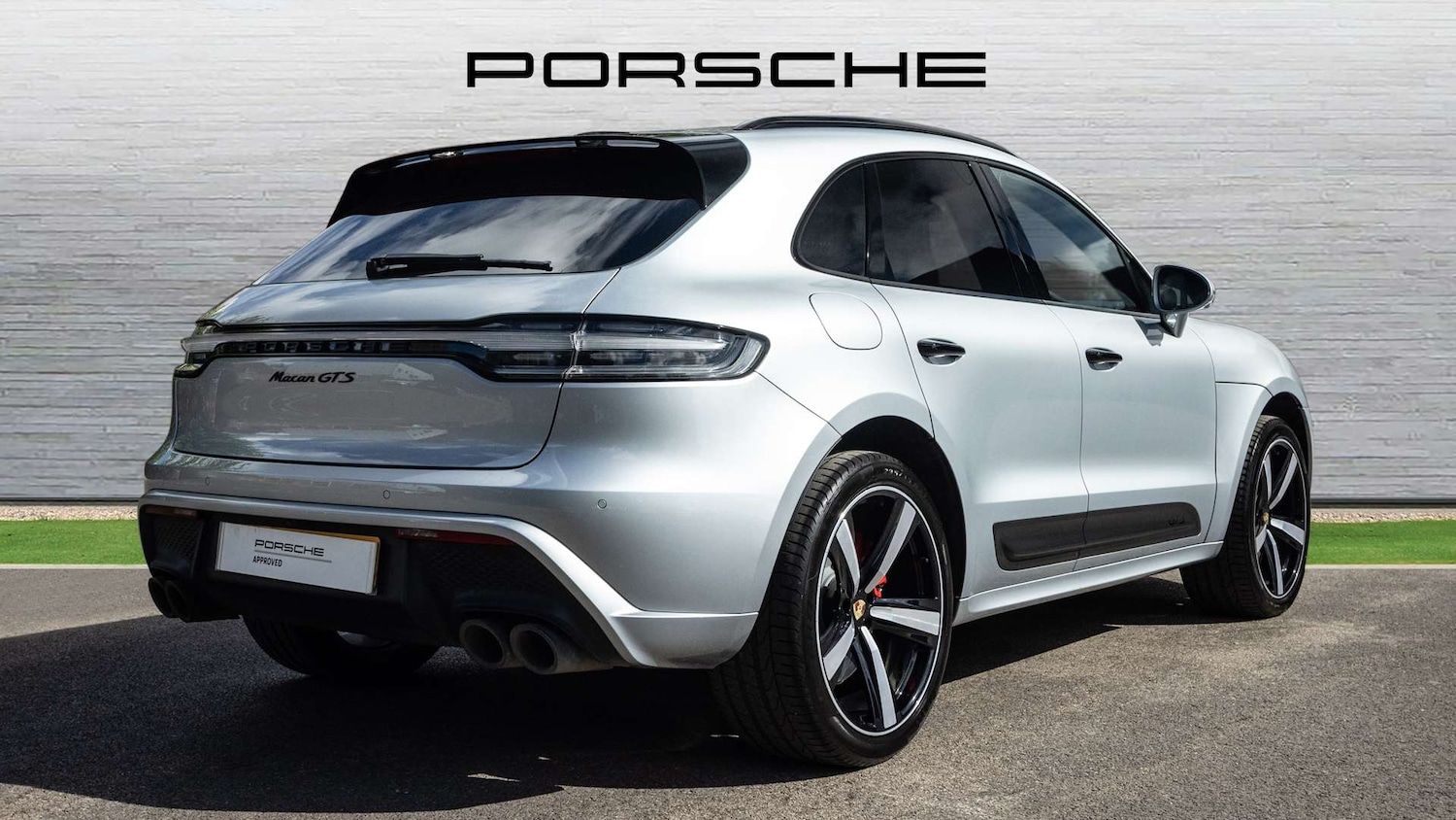 Used Porsche Macan 2023 for sale - 75772384: Photo 3