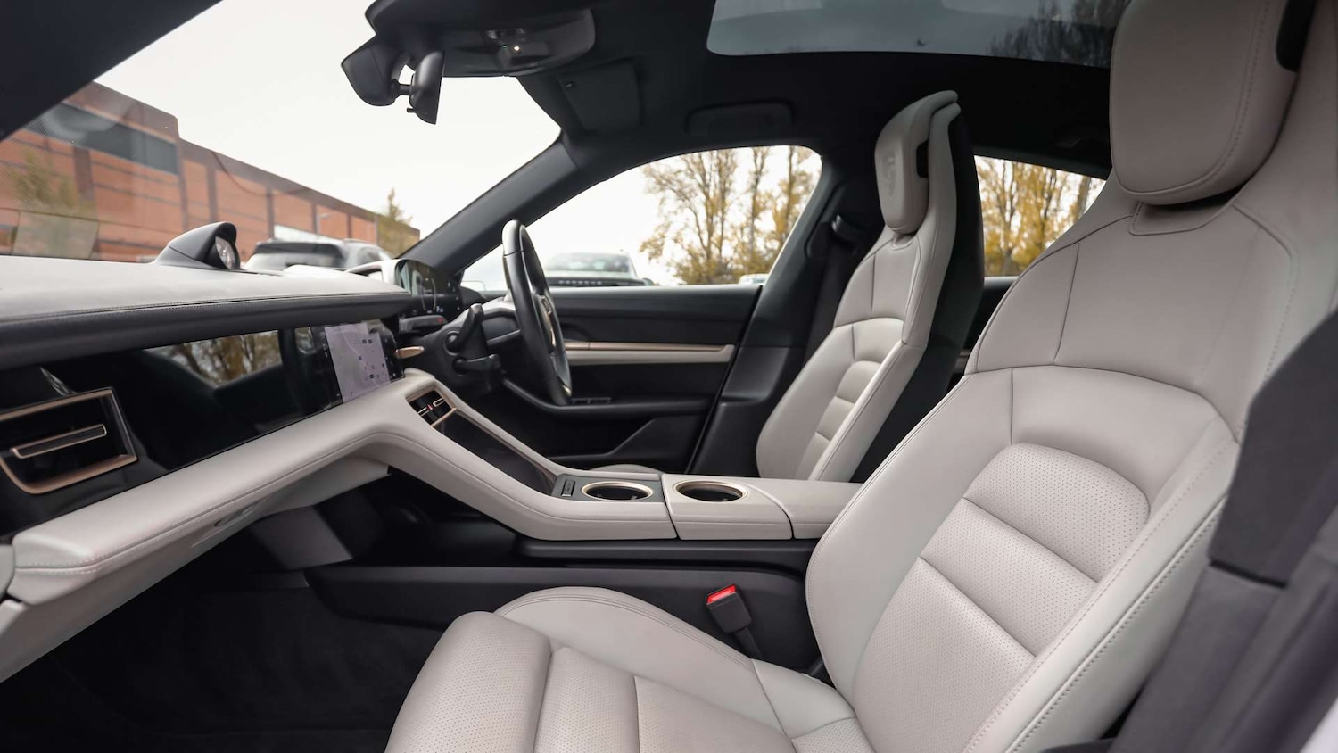 Used Porsche Taycan 2020 for sale - 77134825: Photo 11