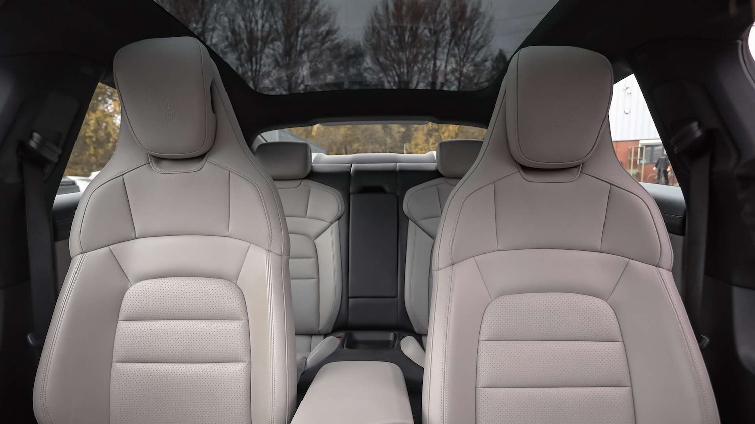 Used Porsche Taycan 2020 for sale - 77134825: Photo 14