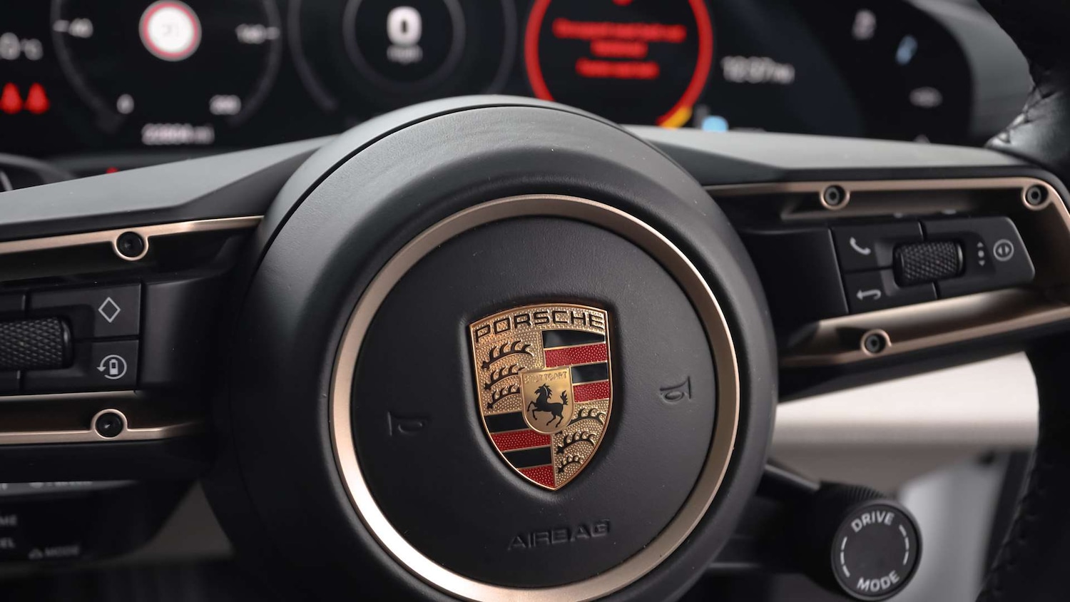 Used Porsche Taycan 2020 for sale - 77134825: Photo 21