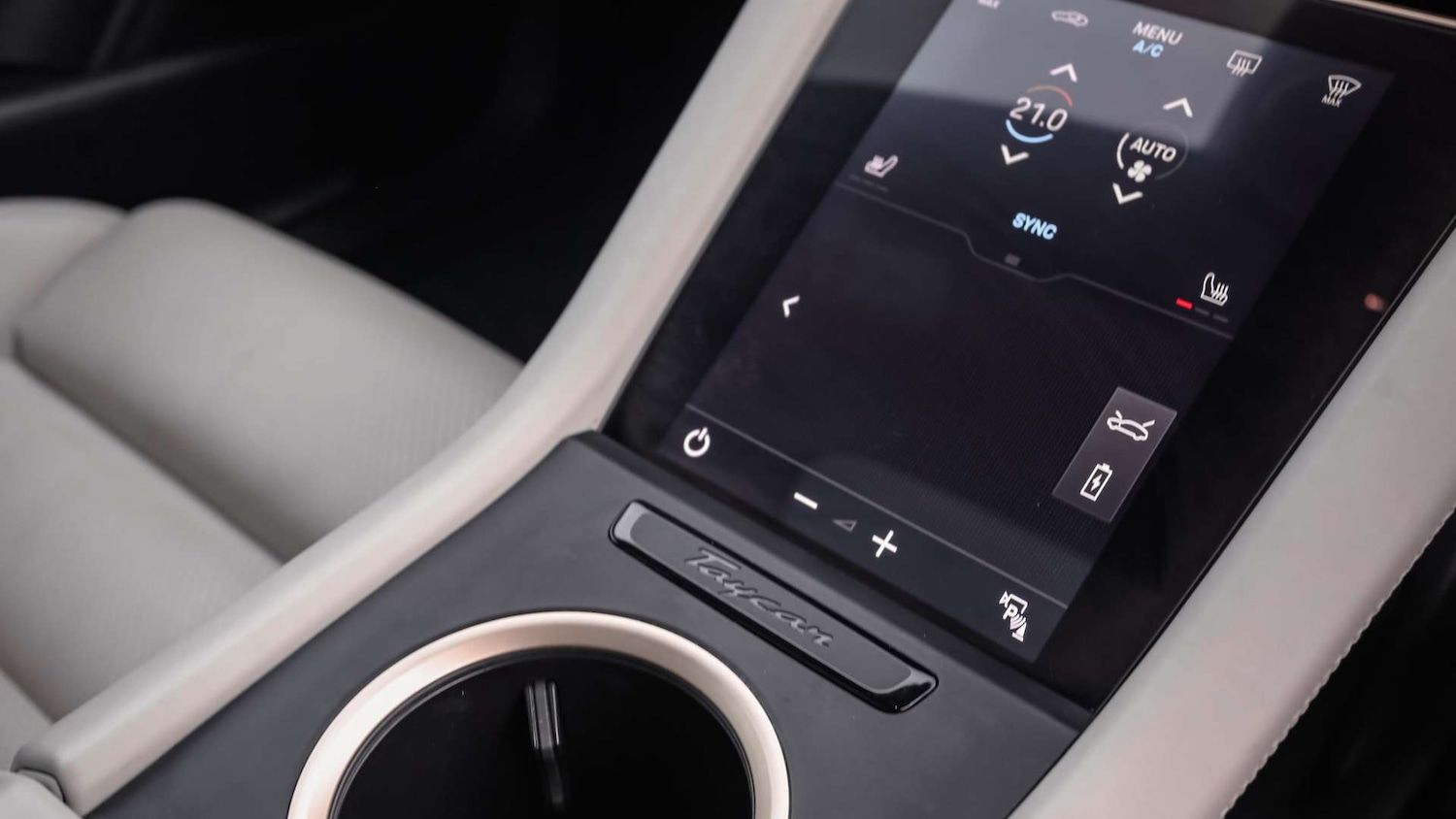 Used Porsche Taycan 2020 for sale - 77134825: Photo 27