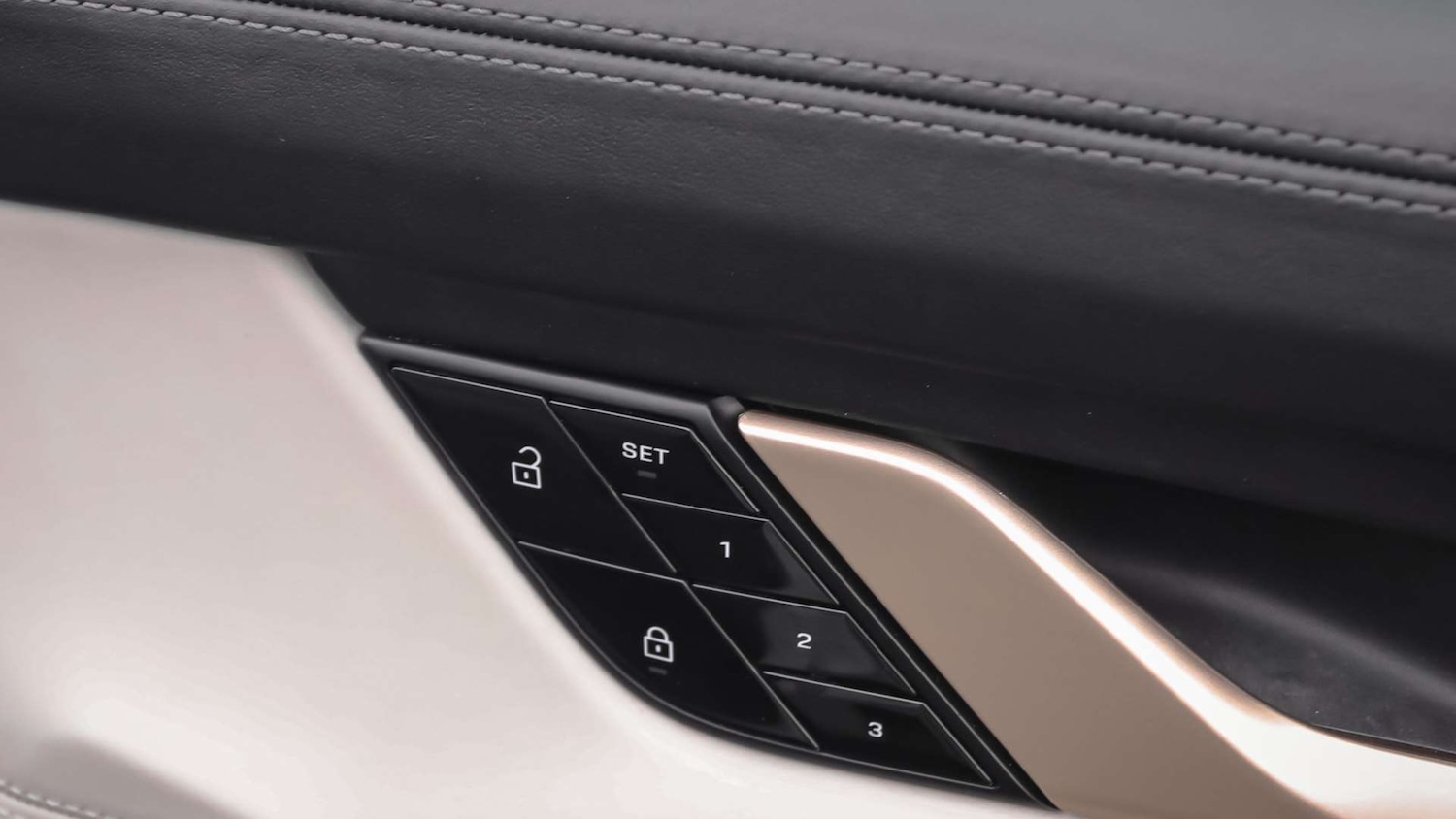 Used Porsche Taycan 2020 for sale - 77134825: Photo 29