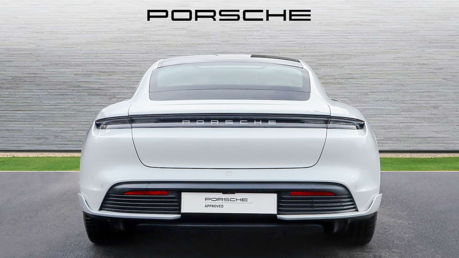 Used Porsche Taycan 2020 for sale - 77134825: Photo 4