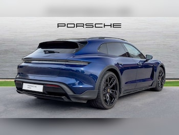Used Porsche Taycan 2022 for sale - 76141542: Photo