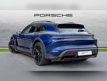 Used Porsche Taycan 2022 for sale - 76141542: Photo