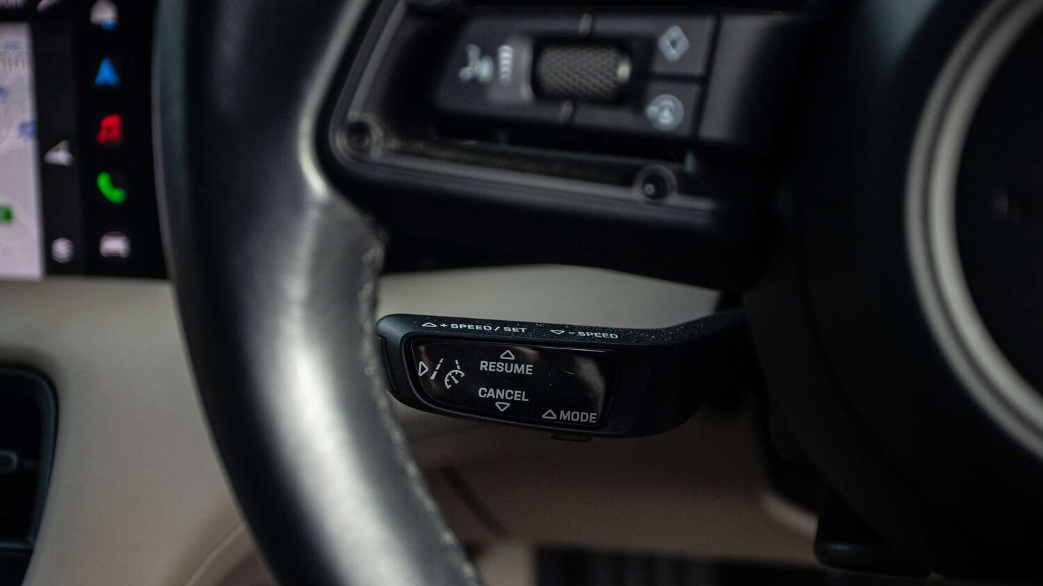 Used Porsche Taycan 2021 for sale - 77361392: Photo 19