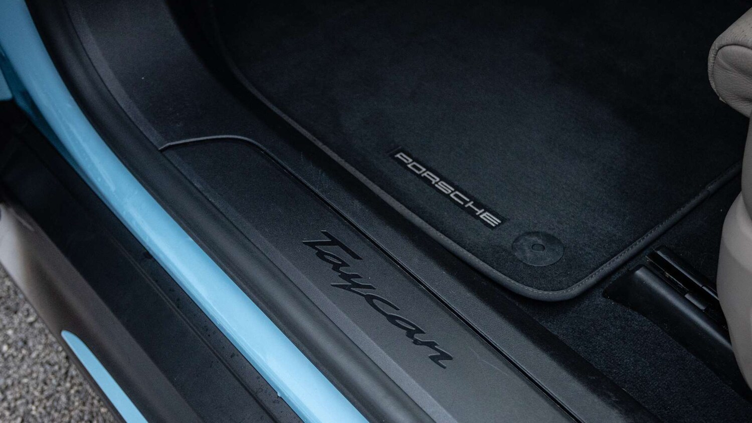 Used Porsche Taycan 2021 for sale - 77361392: Photo 34