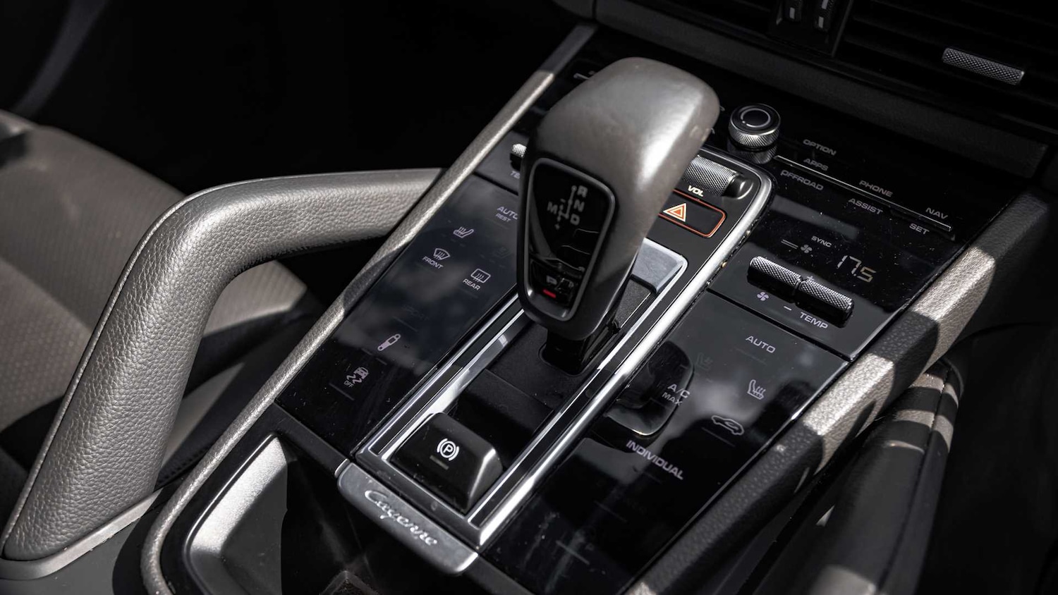 Used Porsche Cayenne 2018 for sale - 76564368: Photo 22