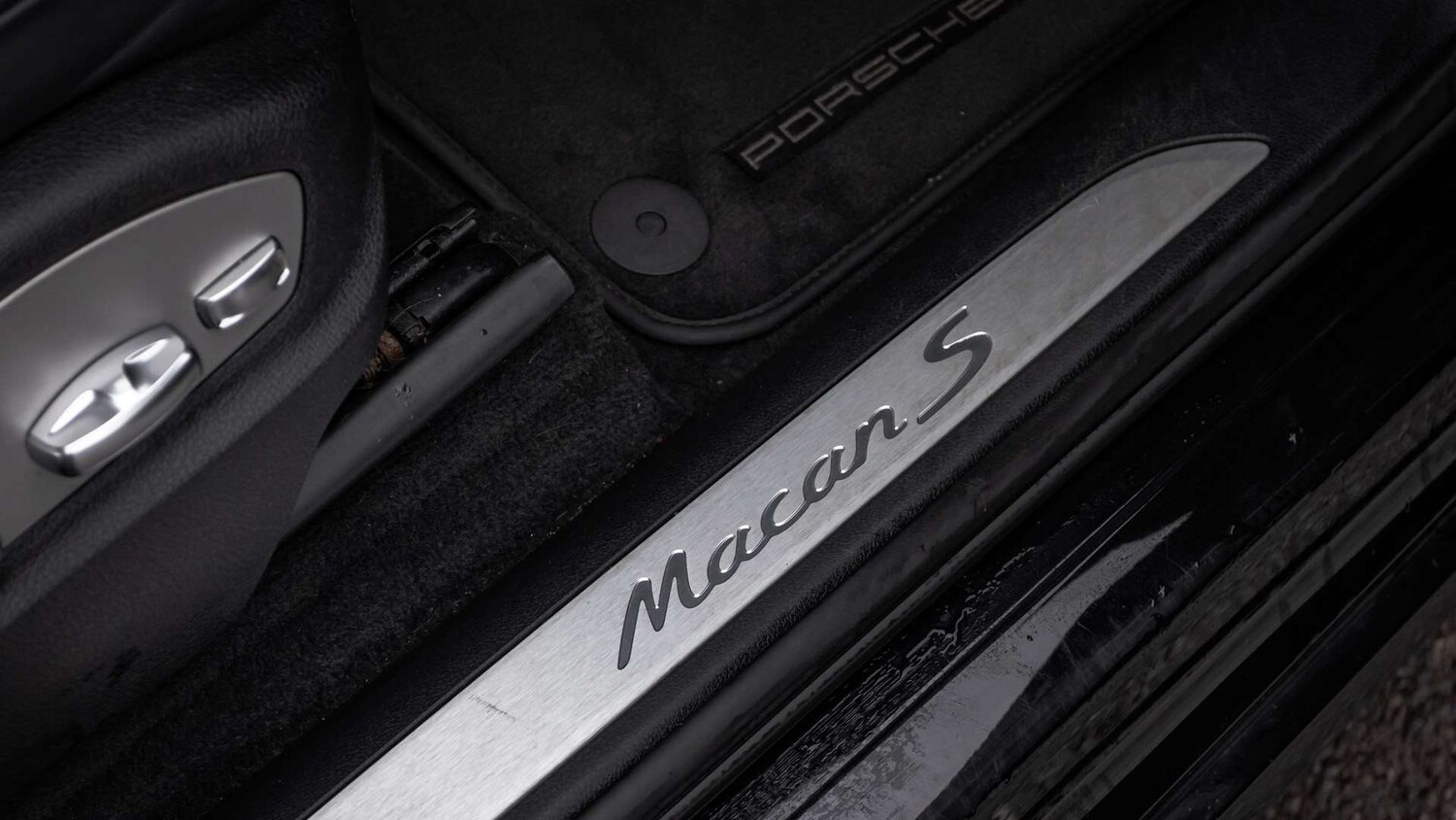 Used Porsche Macan for sale - 77361305: Photo 25