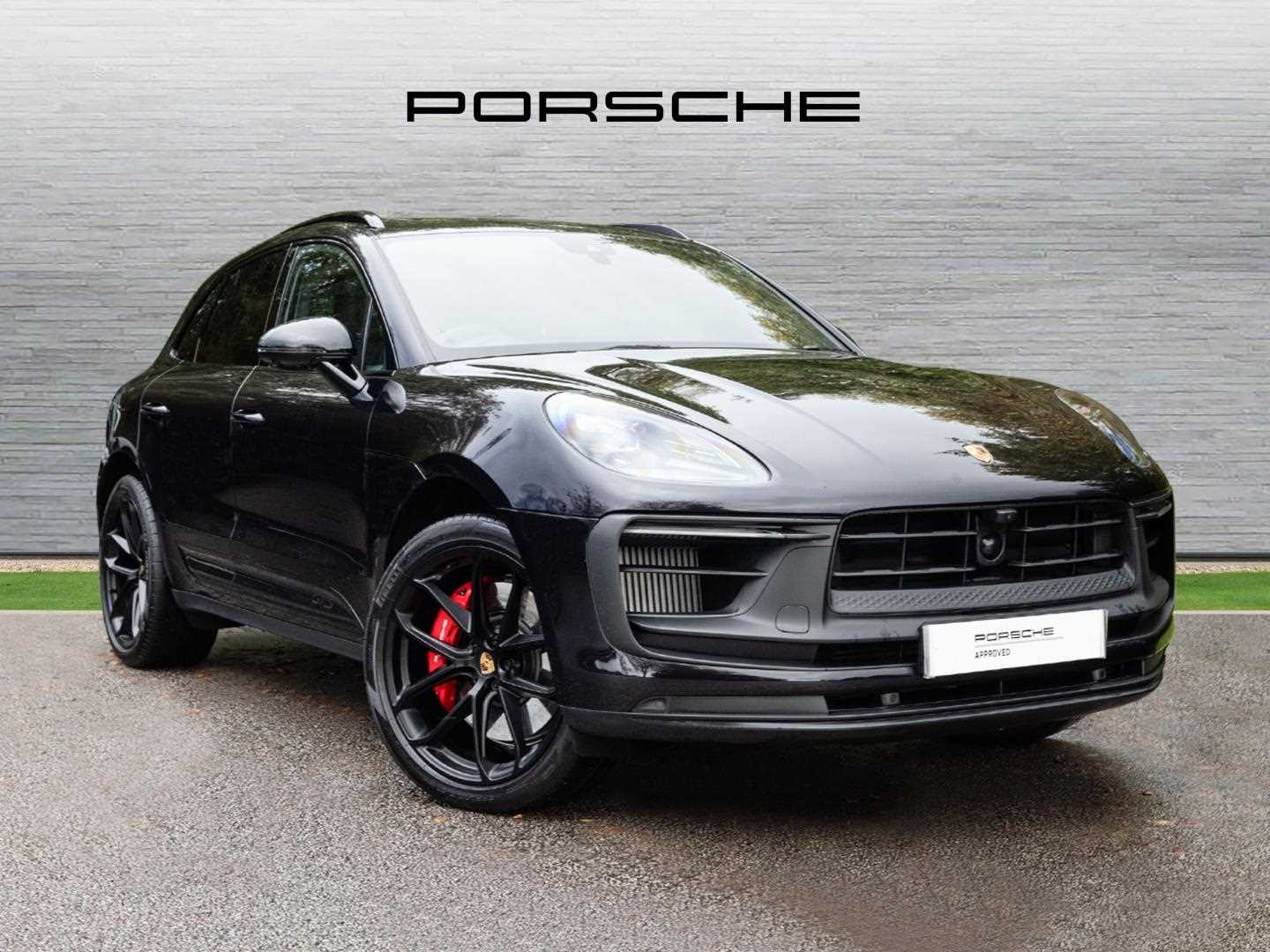 Used Porsche Macan 2023 for sale - 76125868: Photo 1