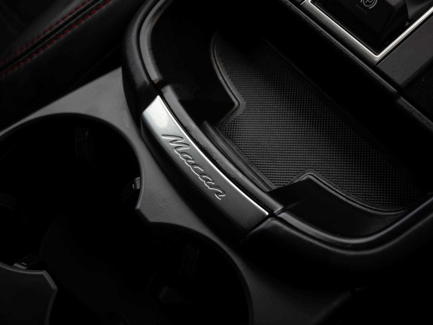 Used Porsche Macan 2023 for sale - 76125868: Photo 24