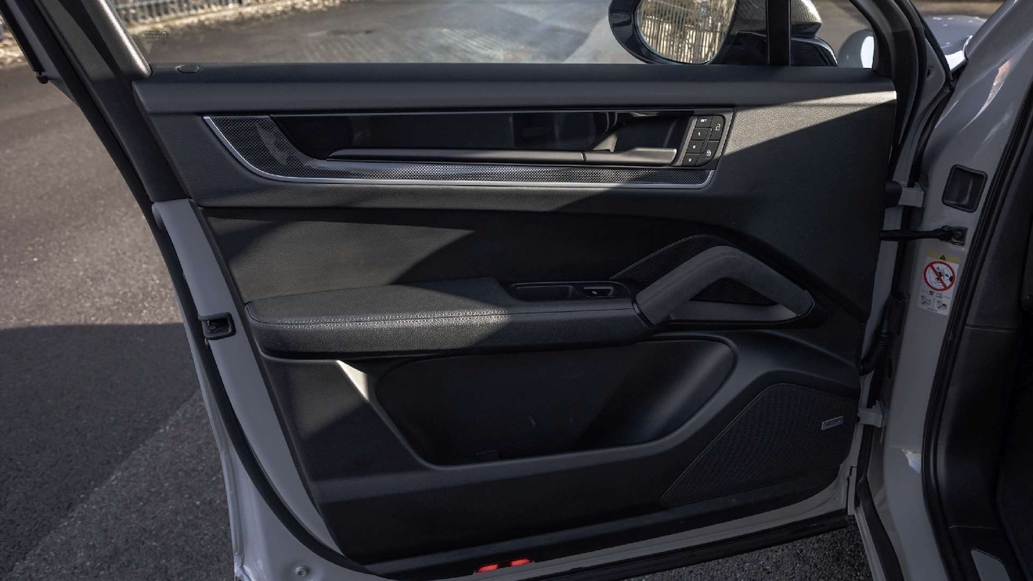 Used Porsche Cayenne 2024 for sale - 77233048: Photo 15