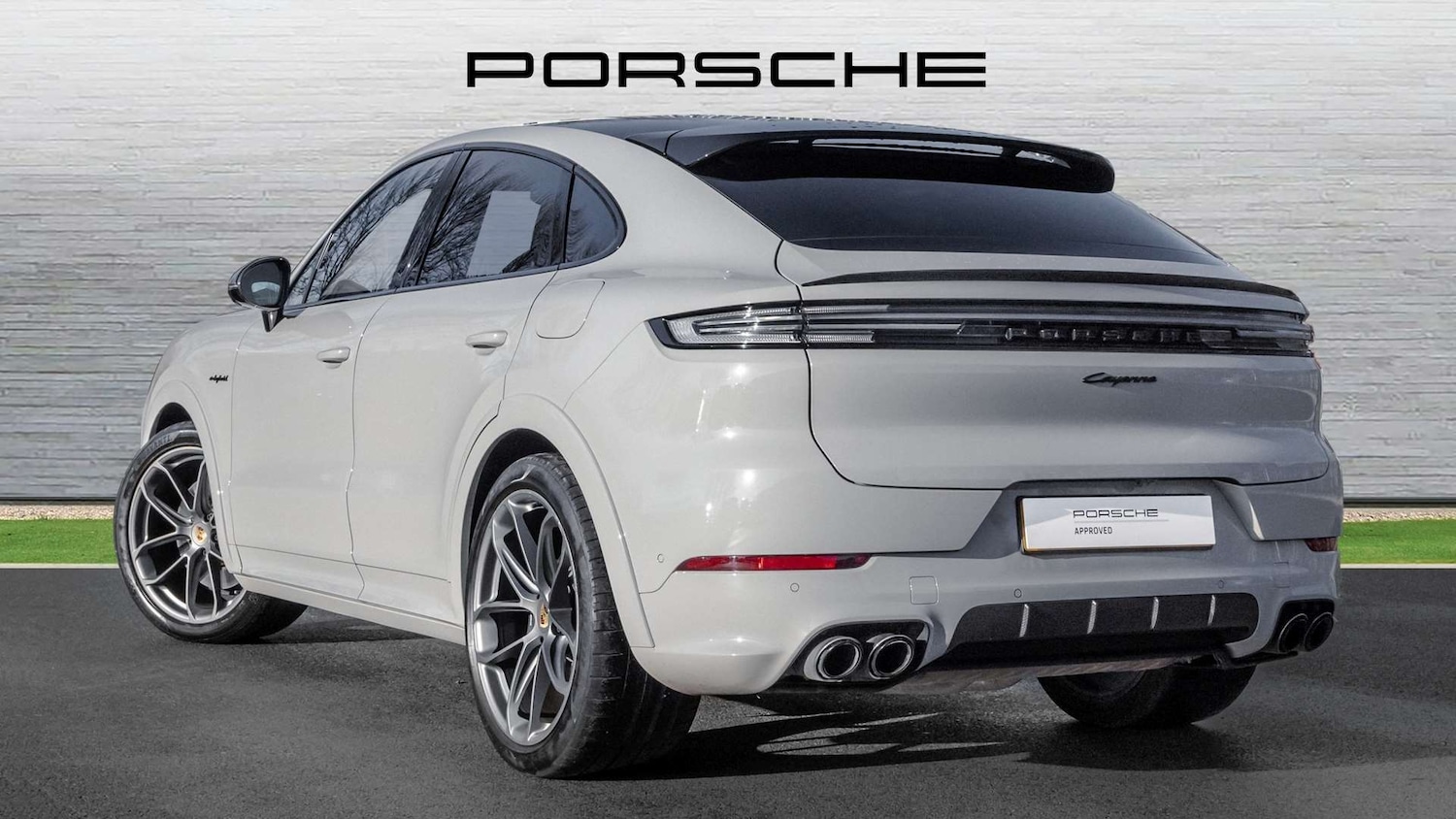 Used Porsche Cayenne 2024 for sale - 77233048: Photo 2