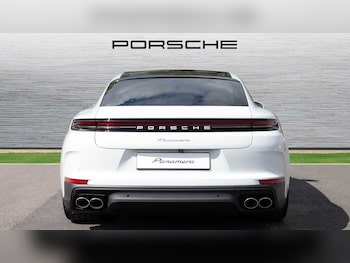 Used Porsche Panamera 2024 for sale - 75216898: Photo