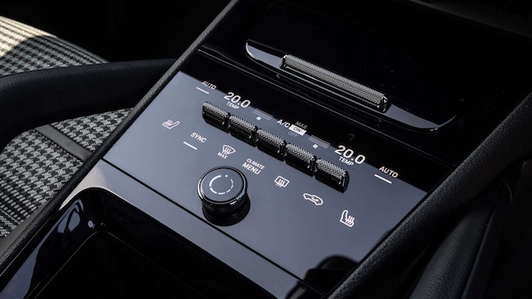 Used Porsche Cayenne 2024 for sale - 75216851: Photo 29