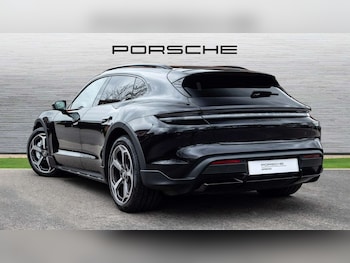 Used Porsche Taycan 2022 for sale - 78010027: Photo